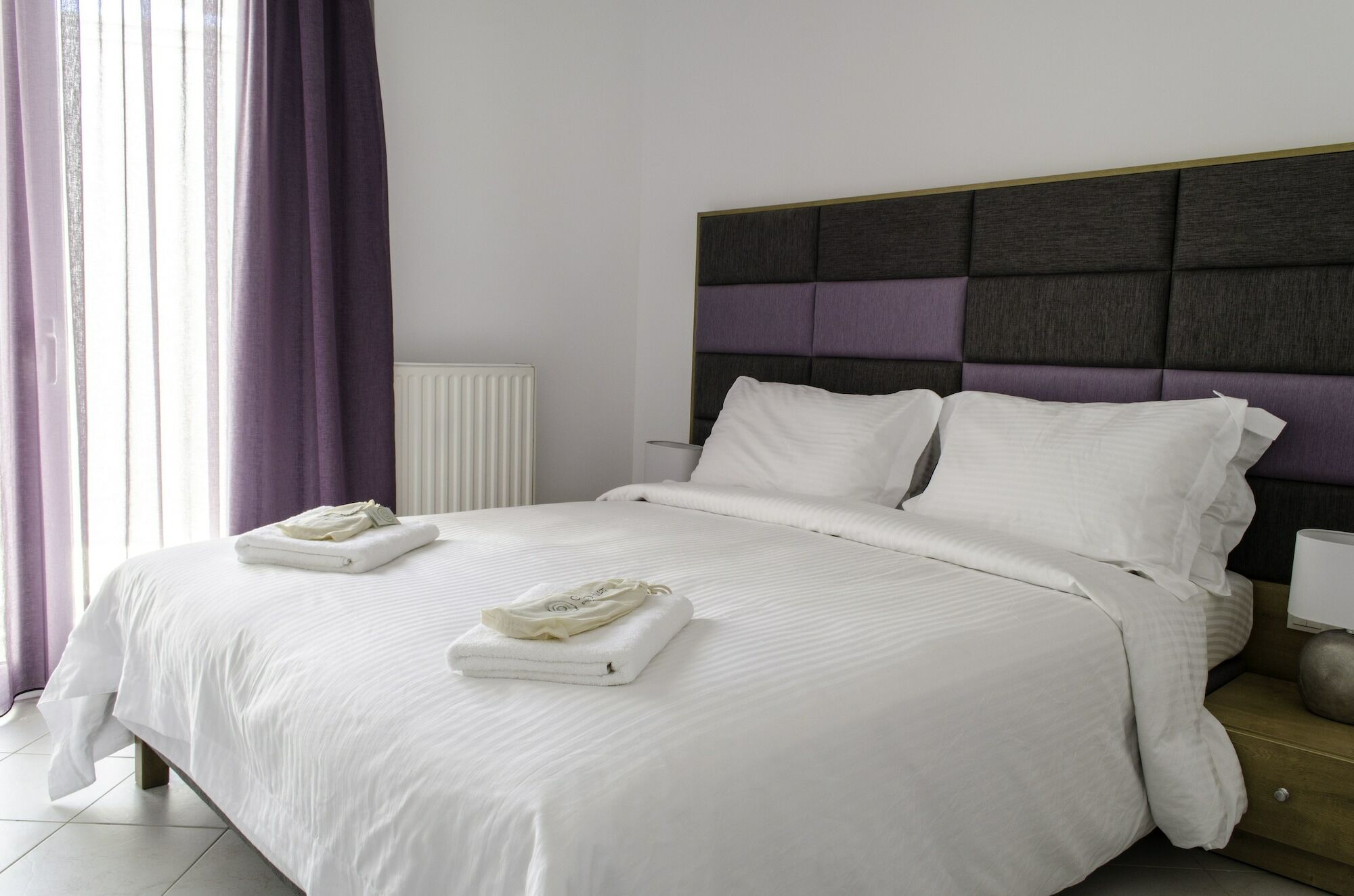 Talos Luxury Suites Кунупидиана Экстерьер фото